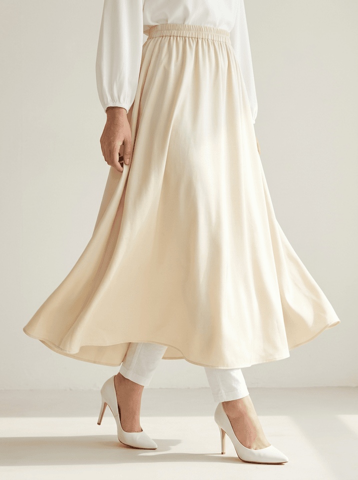 The Quiet Skirt Ivory