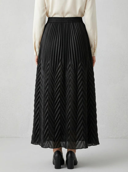Pleated Maxi Skirt Black