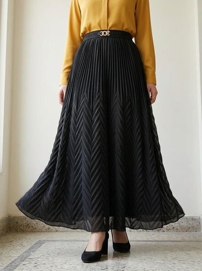Pleated Maxi Skirt Black