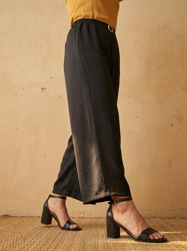 Wide-Leg Trouser Black