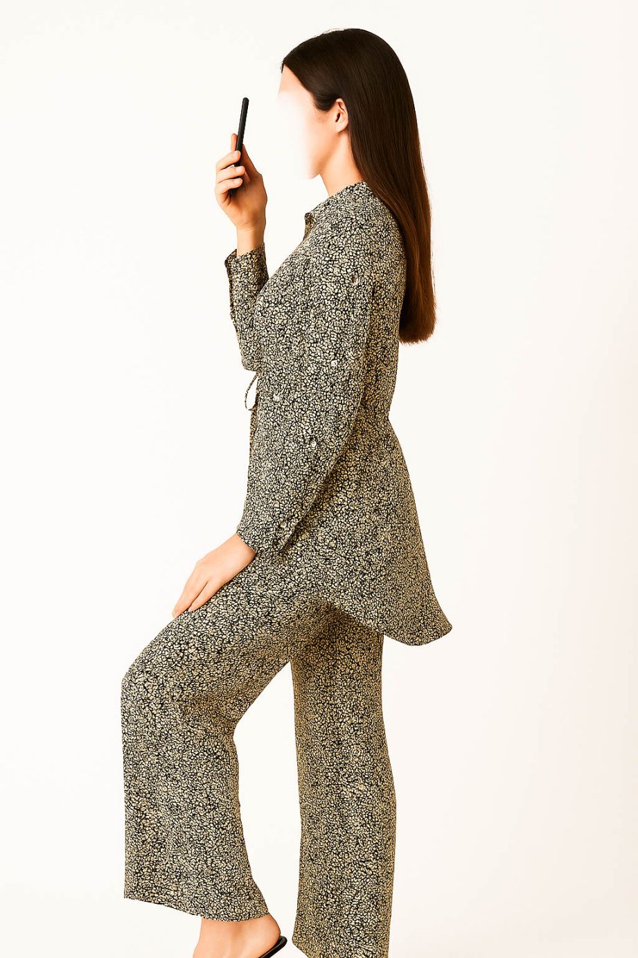 Co-Ord Set Collar Neck-Beige n Black