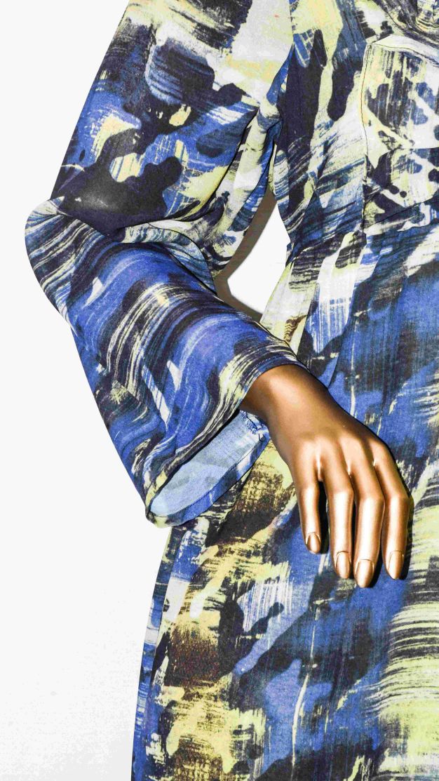 Maxi Frill-Abstract Mirage