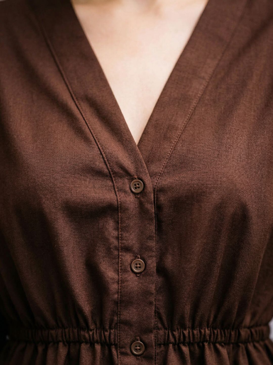 Co-Ord Set V Button Neck-Brown