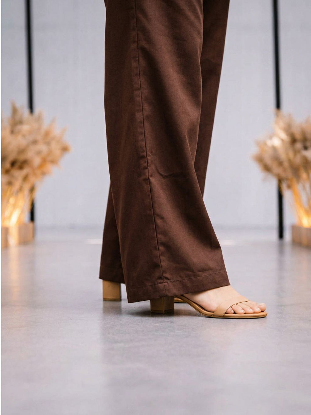 Co-Ord Set V Button Neck-Brown